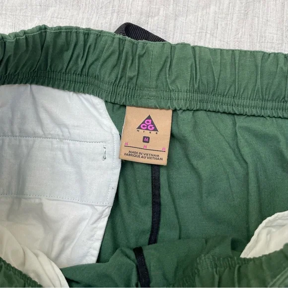 Nike ACG Trail Pants in Fir size M - Picture 4 of 8